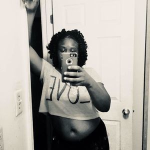 Meet your Posher, Simone